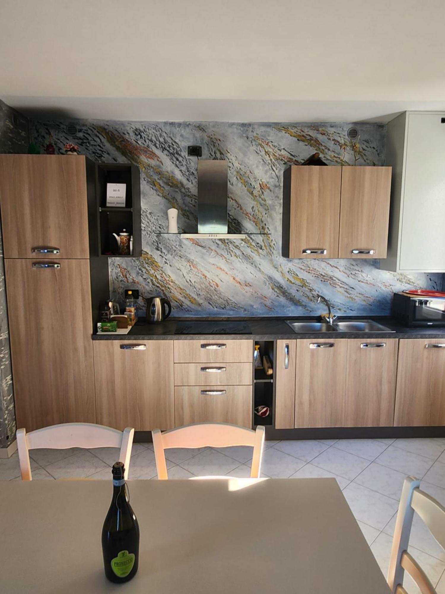 Kidonia - Iseo Lake Apartmens Sale Marasino Extérieur photo